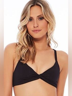 NWOT L*Space Hartley bikini top black